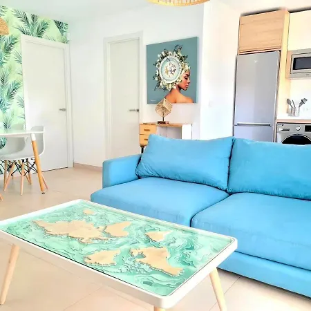 Moderno Y Con Estilo En La Carihuela Appartamento Torremolinos