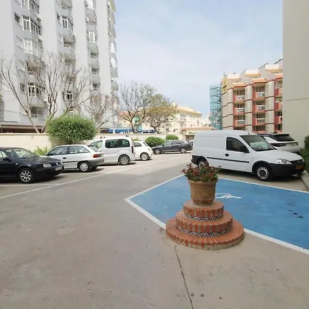 Moderno Y Con Estilo En La Carihuela